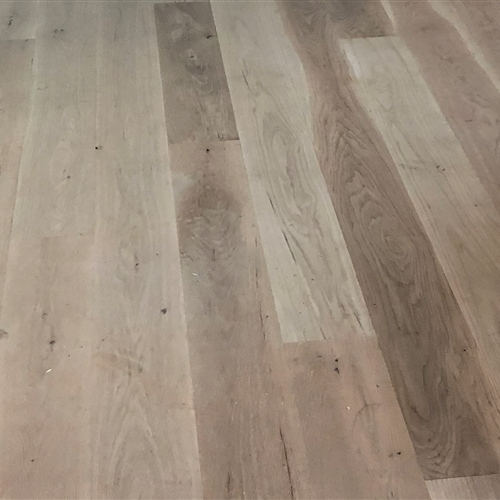 Unfinished Engineered by Munday Unfinished - White Oak Character 7 Inch