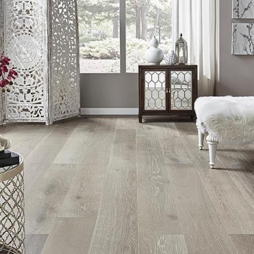 9" wide engineered wood plank by Eagle Creek called Wide Width Collection English Oak.